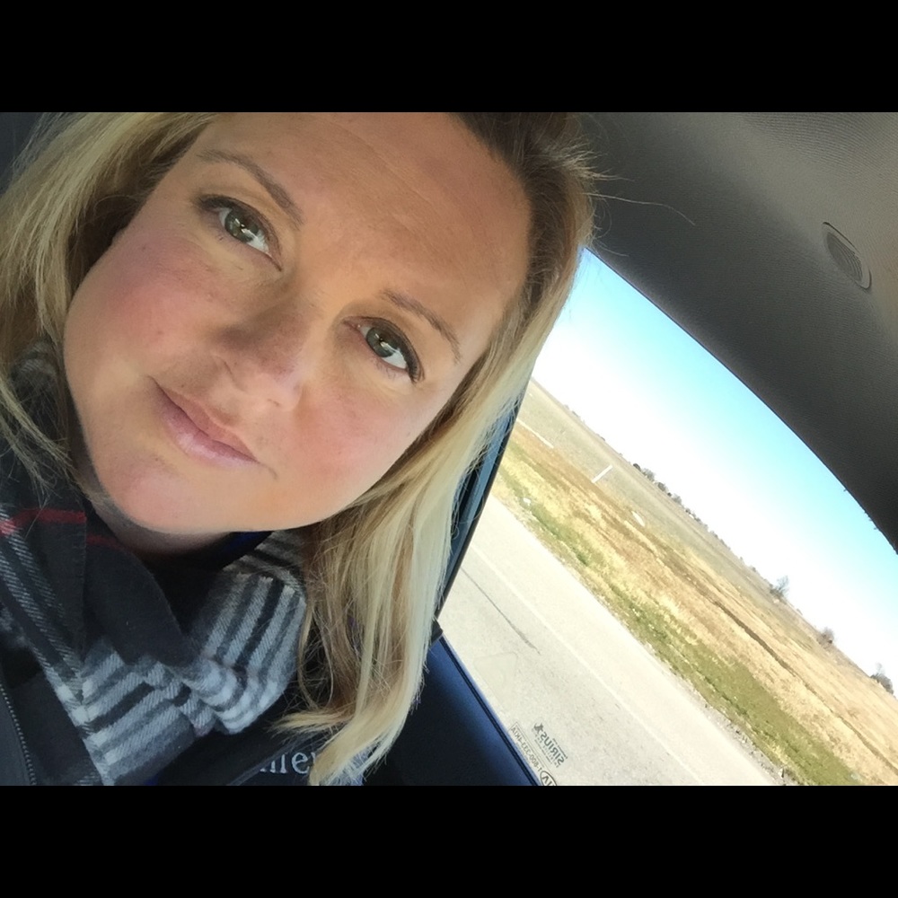Meet your Posher, Jennifer